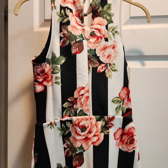 Shirt - Picture 2 of 3